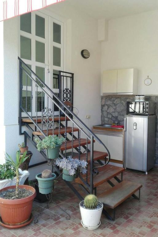Sea Oasis Apartments - Milosevic Котор Екстериор снимка