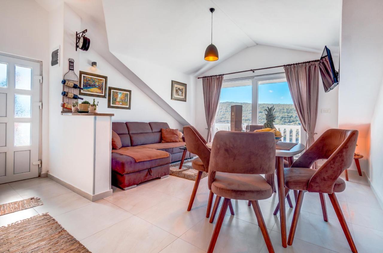 Sea Oasis Apartments - Milosevic Котор Екстериор снимка